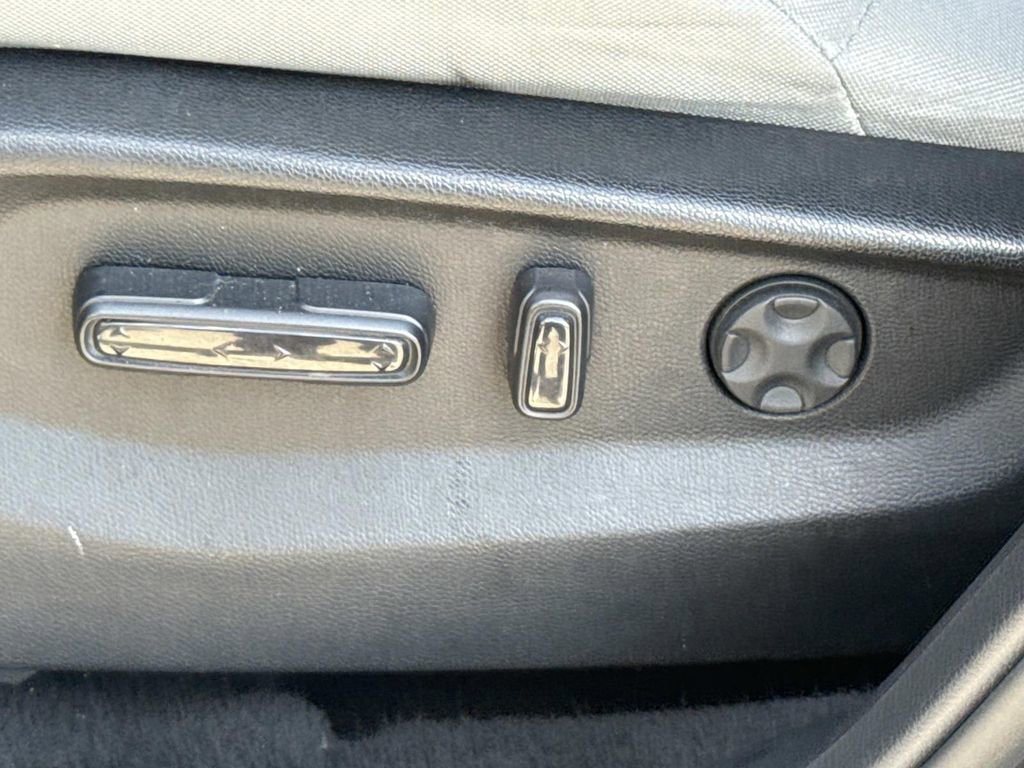 Used 2018 Honda CR-V EX image 19