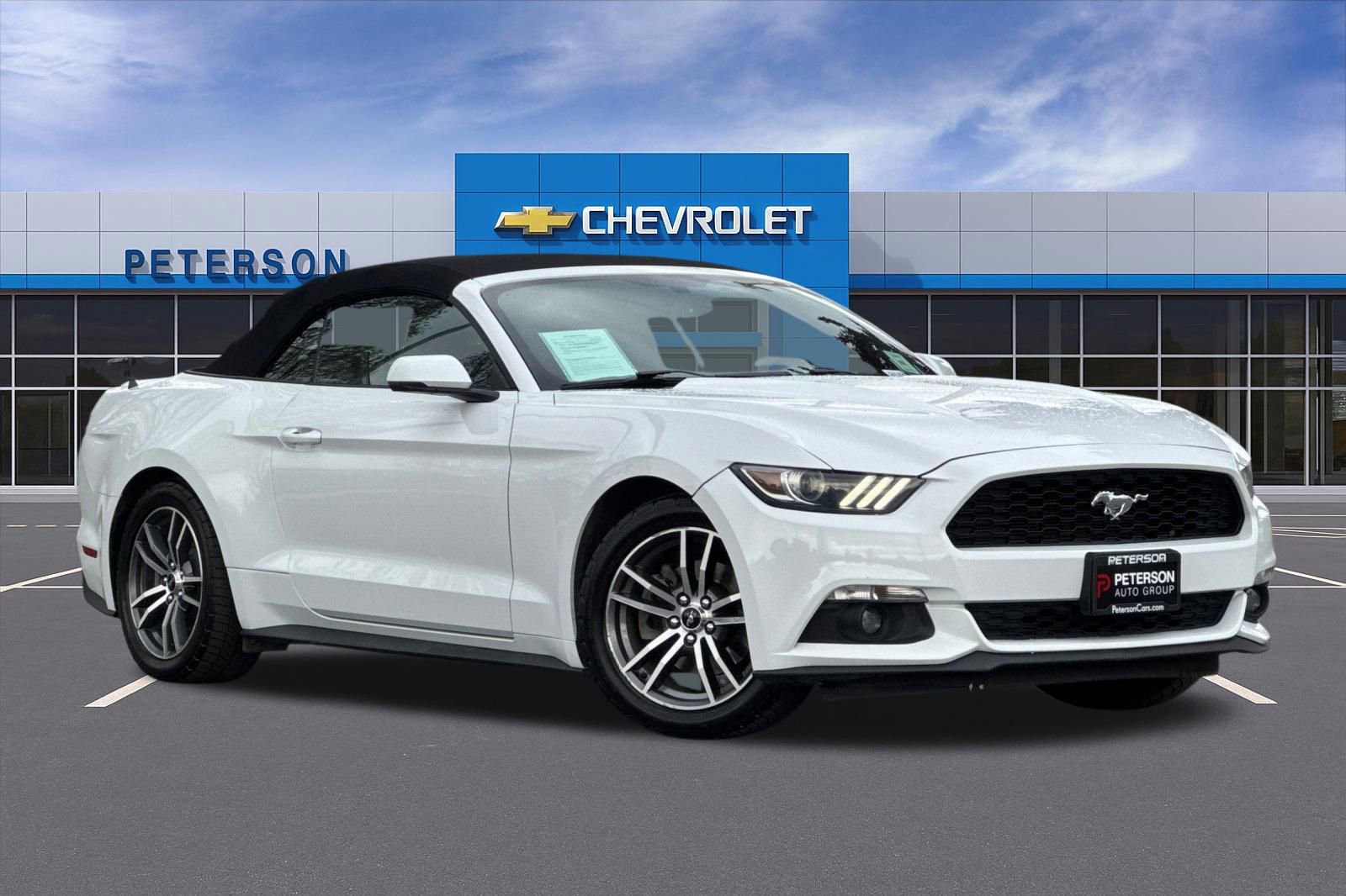 Used 2015 Ford Mustang Premium RWD image 10