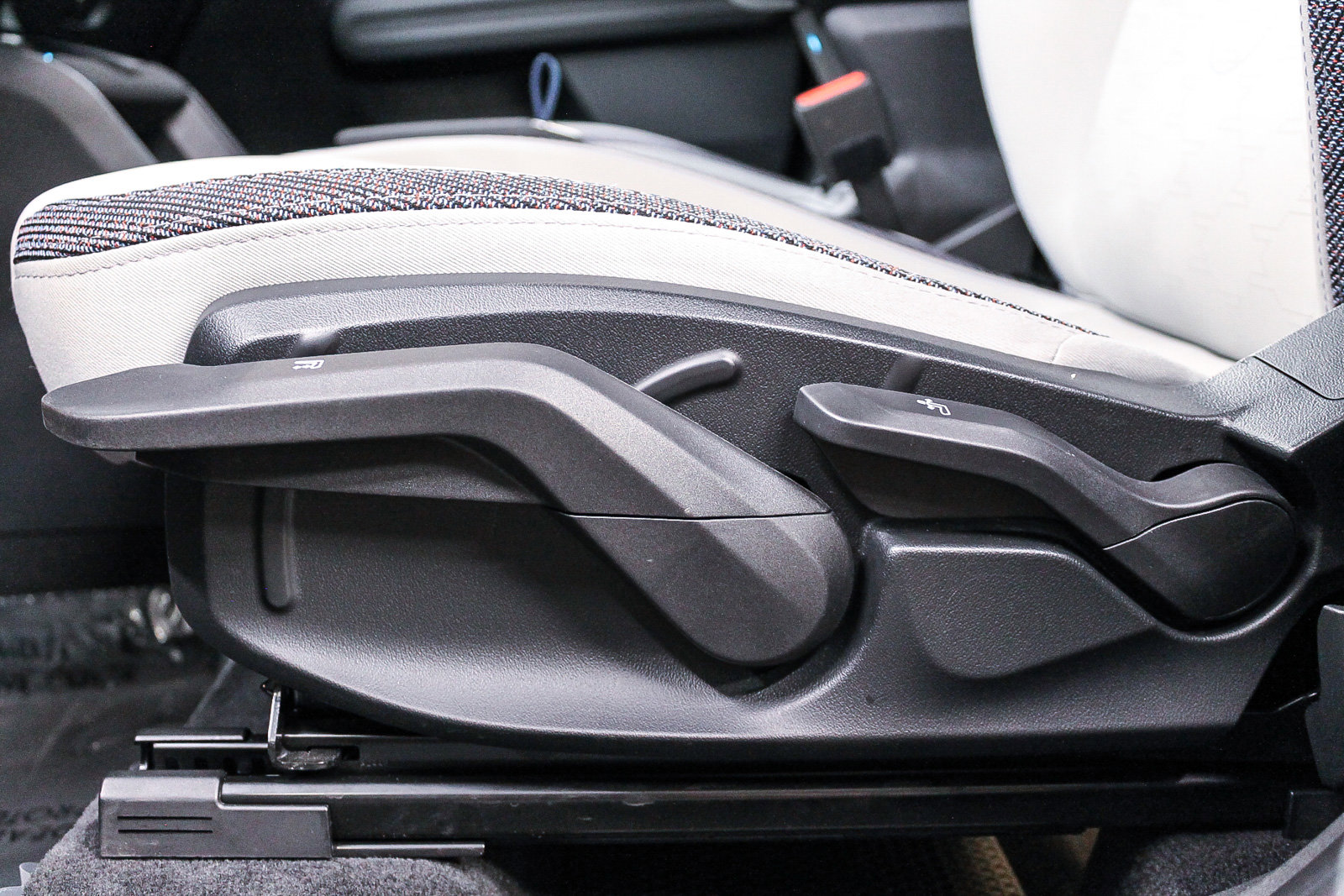 Used 2025 MINI Cooper Countryman S image 24