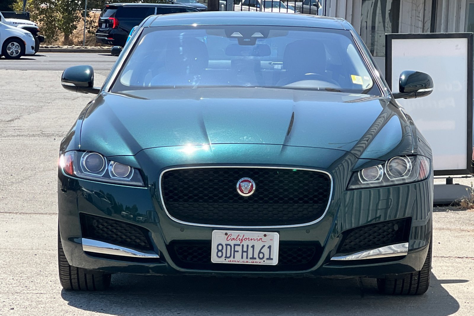 Used 2017 Jaguar XF Prestige RWD image 10
