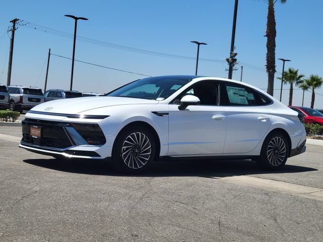 New 2026 Hyundai Sonata Limited FWD image 2