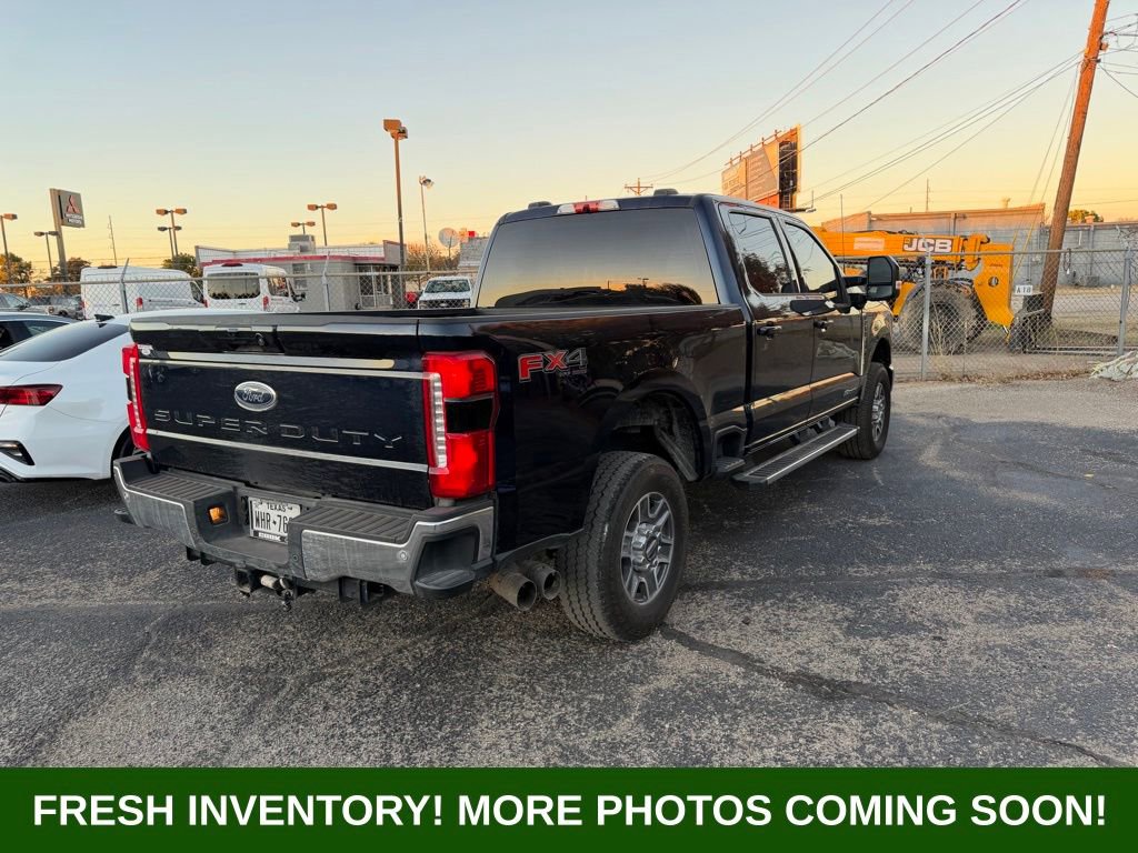 Used 2025 Ford F250 Lariat w/ FX4 Off-Road Package image 7