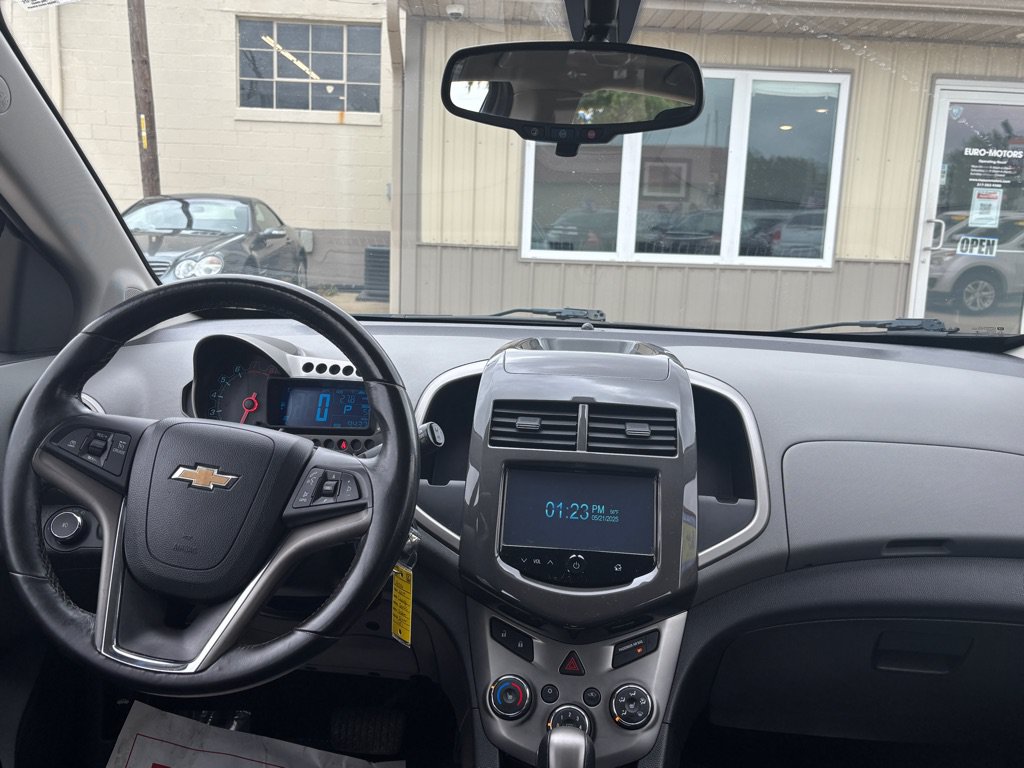Used 2014 Chevrolet Sonic LTZ FWD image 8