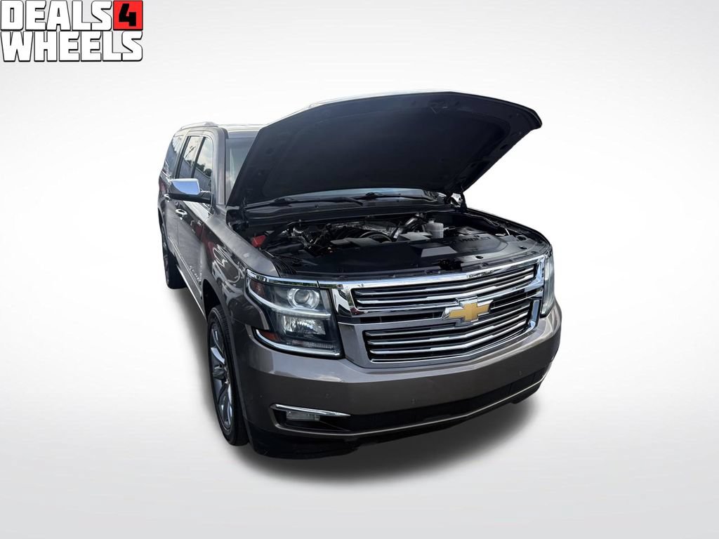 Used 2016 Chevrolet Suburban LTZ RWD image 4