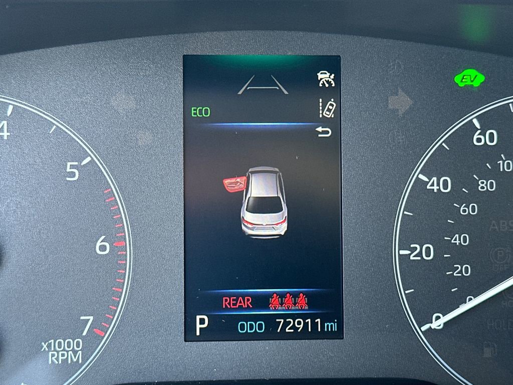 Used 2023 Toyota Corolla LE w/ Carpet Mat Package (TMS) image 18