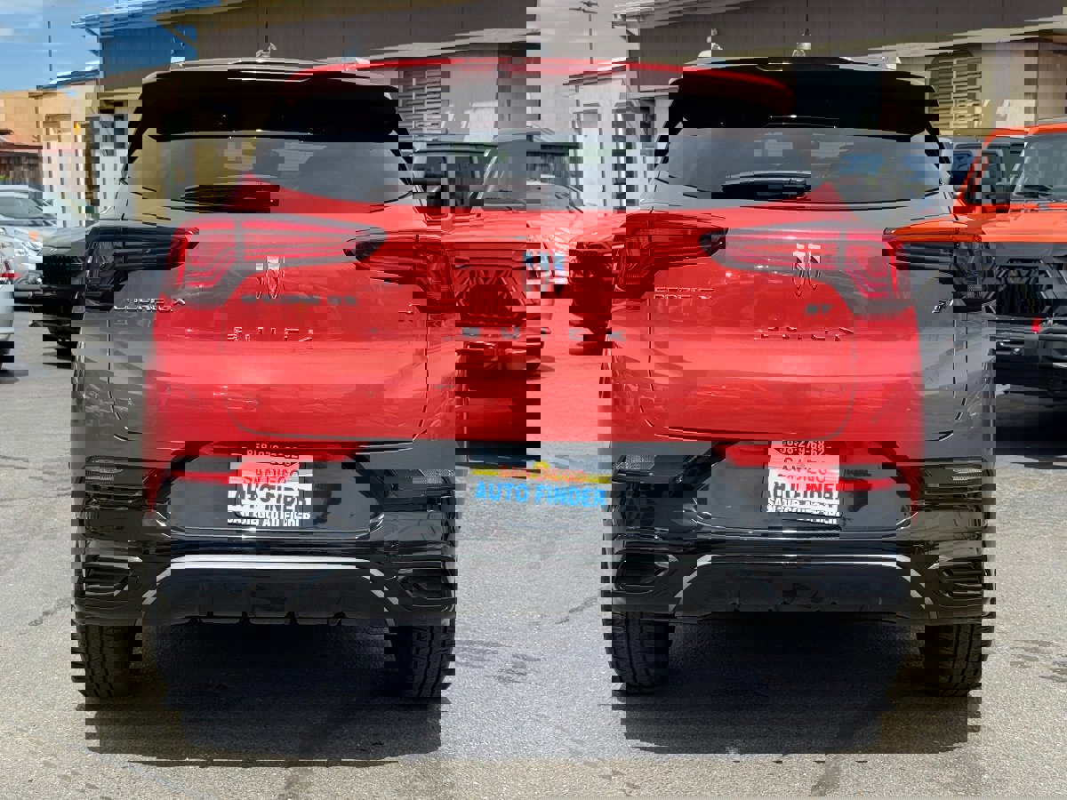 Used 2024 Buick Encore GX Sport Touring w/ Comfort Package image 10