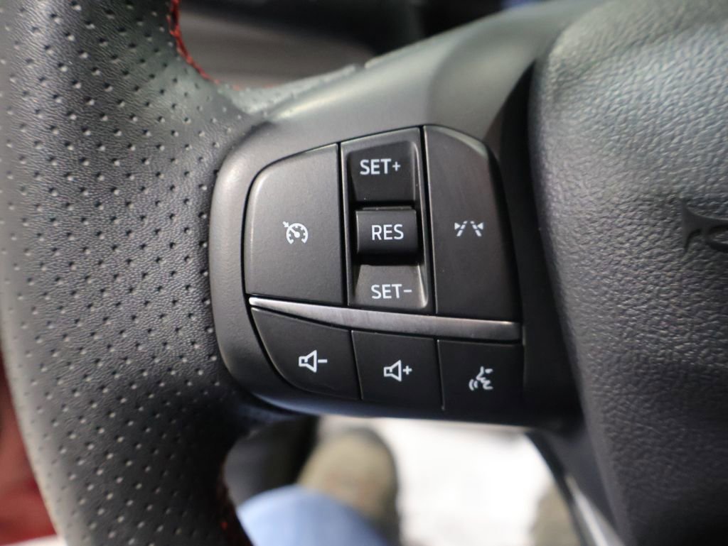 Used 2024 Ford Escape ST-Line image 32