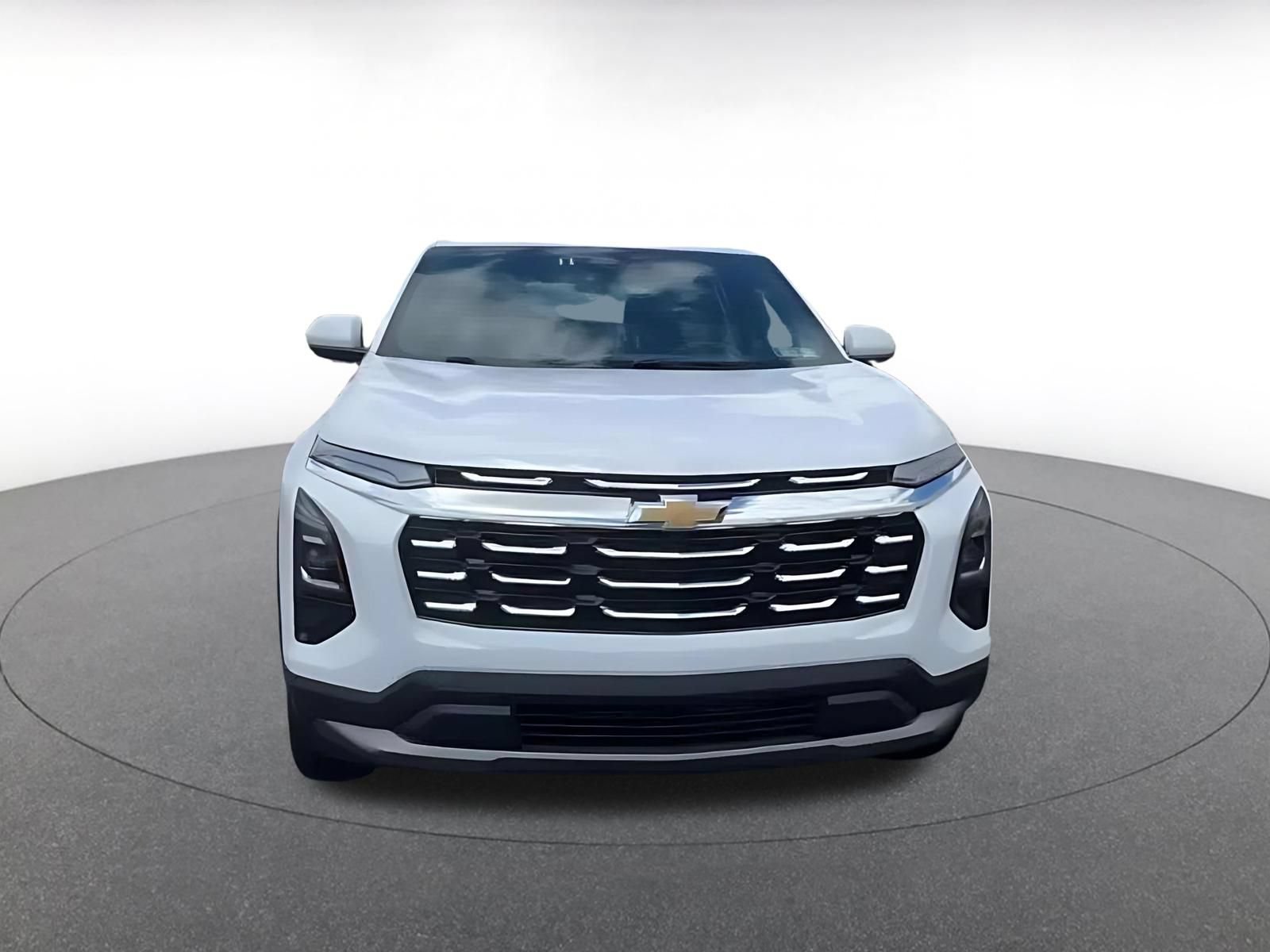 Used 2025 Chevrolet Equinox LT FWD image 5