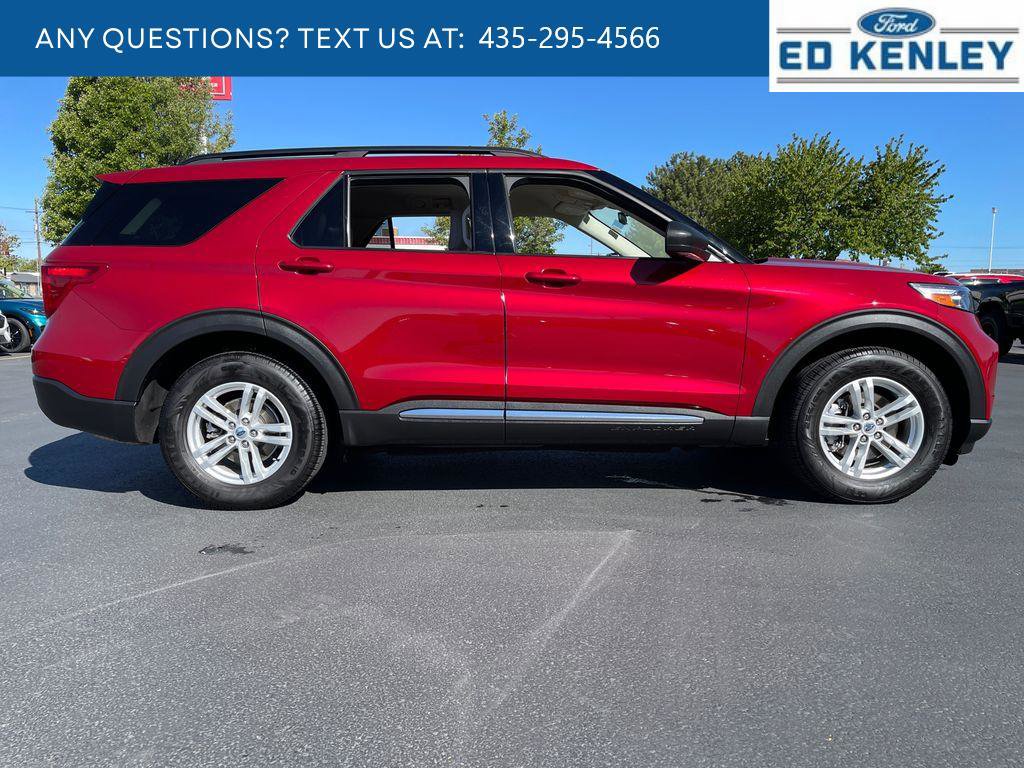 Used 2020 Ford Explorer XLT w/ Equipment Group 202A AWD/4WD image 27