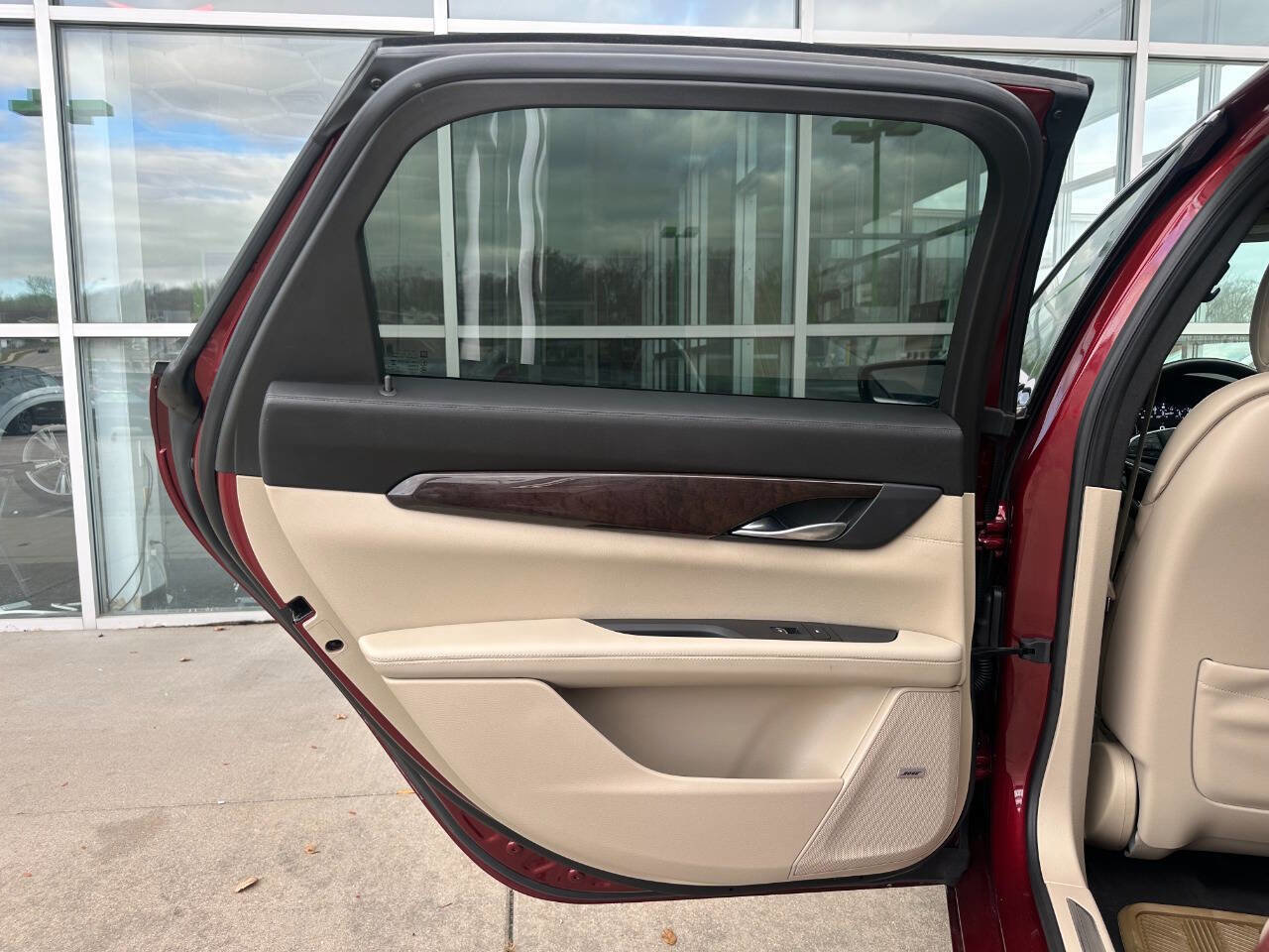 Used 2017 Cadillac CT6 3.6 AWD image 48