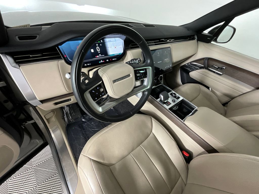 Used 2023 Land Rover Range Rover SE AWD/4WD image 15
