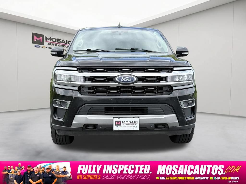Used 2022 Ford Expedition Limited AWD/4WD image 2