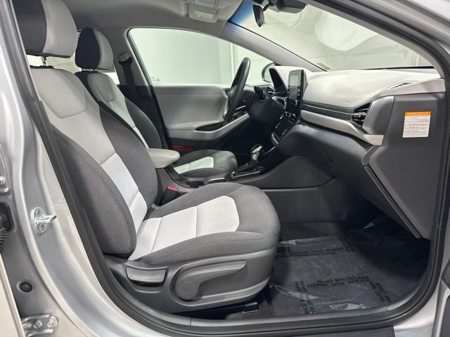 Used 2020 Hyundai Ioniq Blue FWD image 29