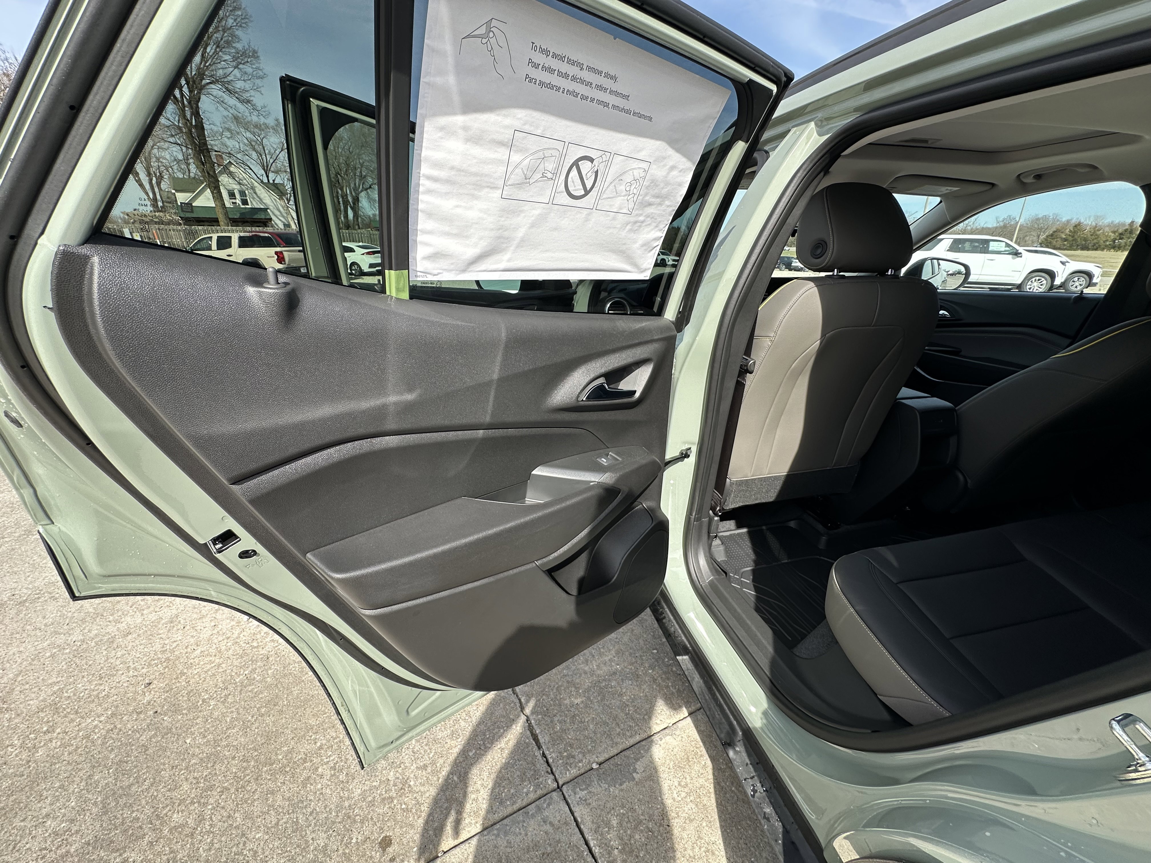 New 2026 Chevrolet Trax ACTIV w/ Sunroof Package image 23