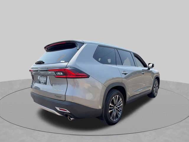 Used 2025 Toyota Grand Highlander AWD Hybrid image 11