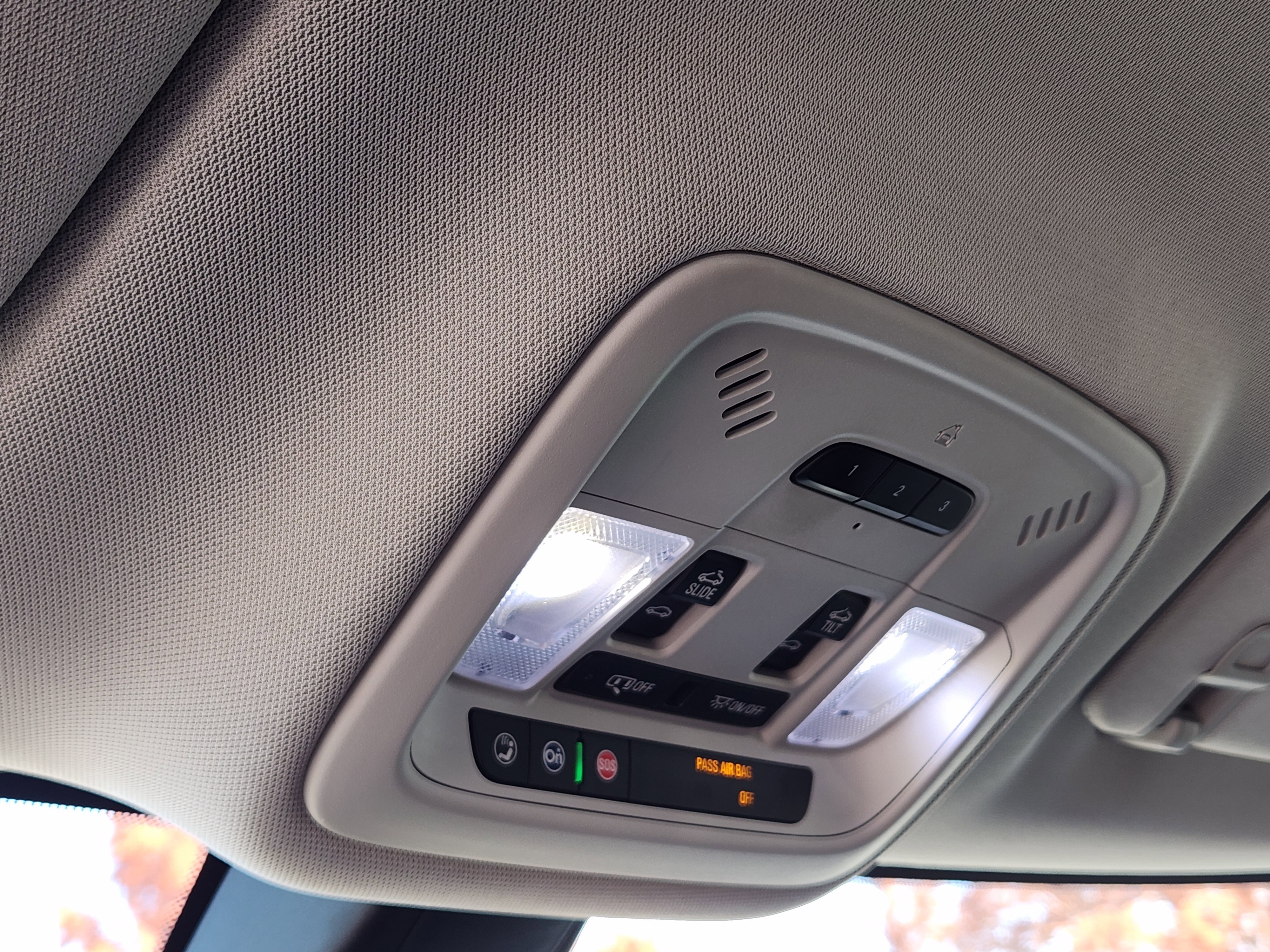 Used 2019 Chevrolet Traverse Premier w/ Redline Edition image 39