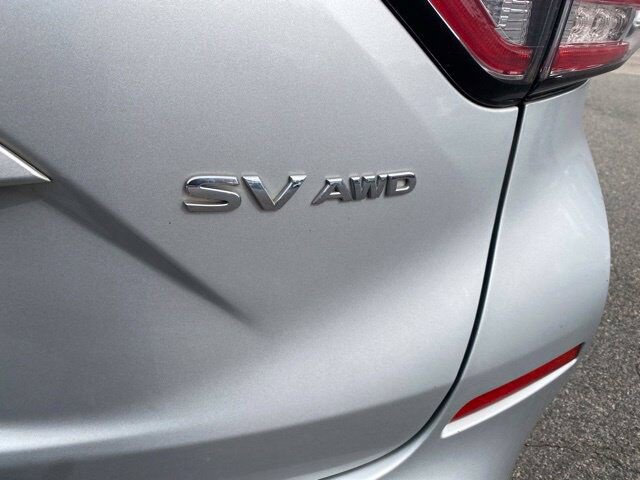 Used 2018 Nissan Murano SV AWD/4WD image 17