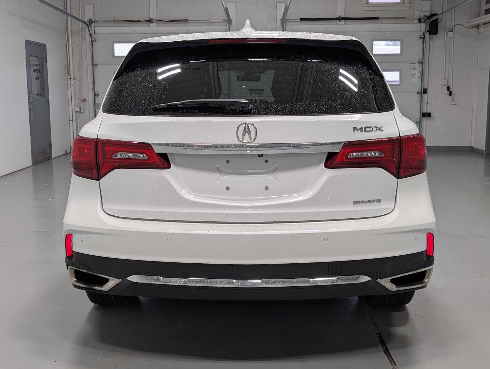 Used 2020 Acura MDX SH-AWD w/ Technology Package image 9