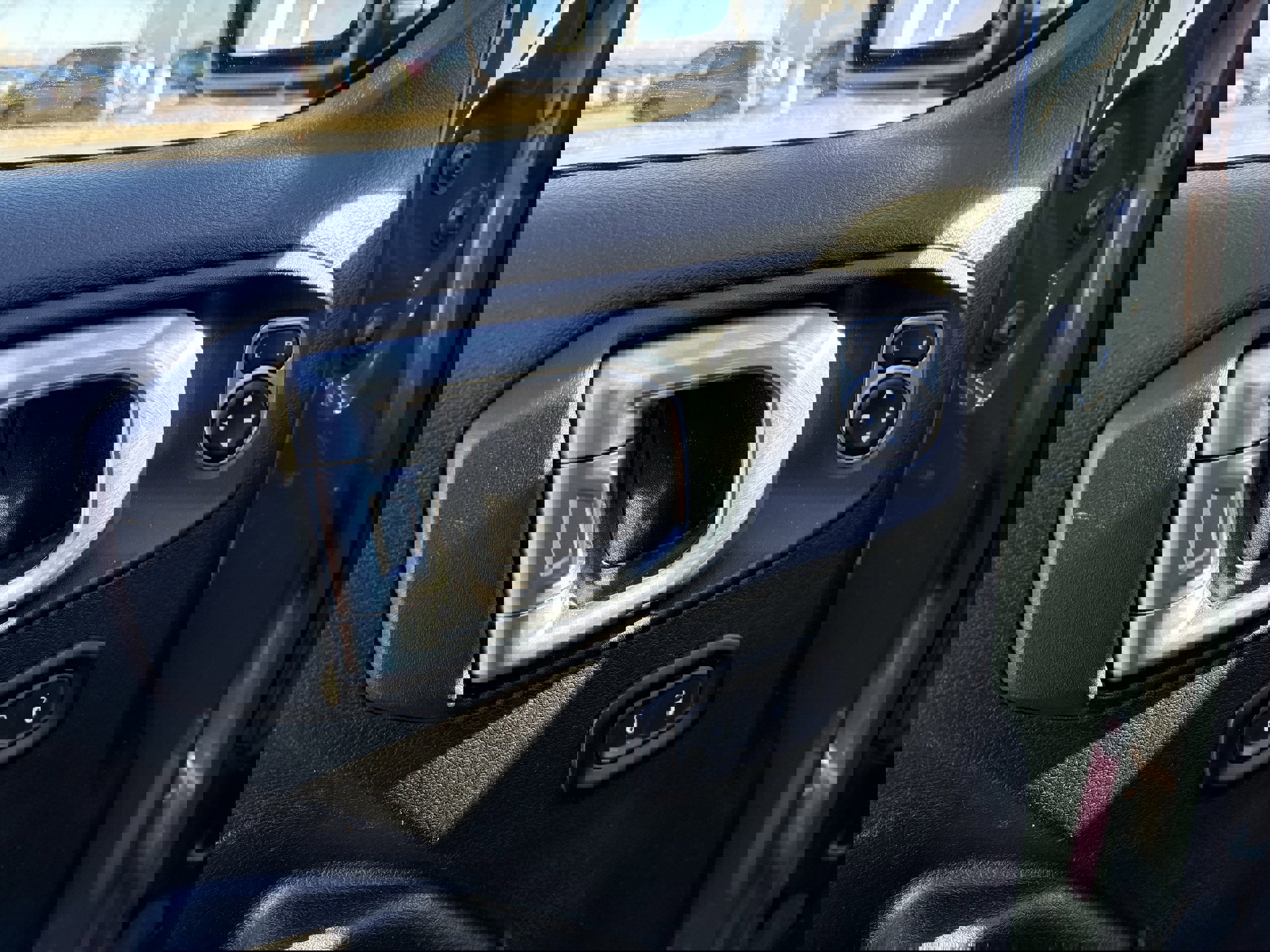 Used 2021 Jeep Wrangler Unlimited Sport image 25