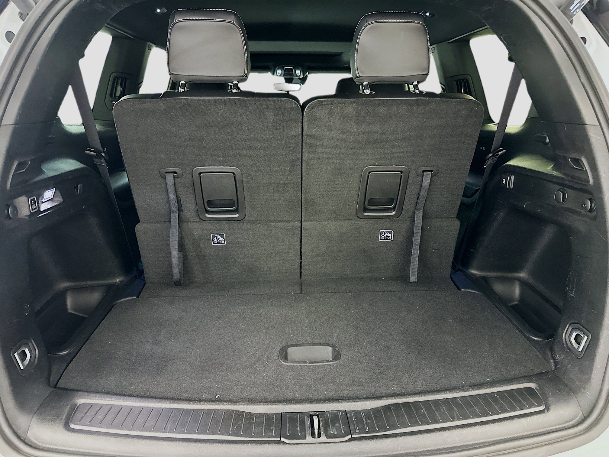 Used 2023 Jeep Grand Cherokee L Laredo image 31