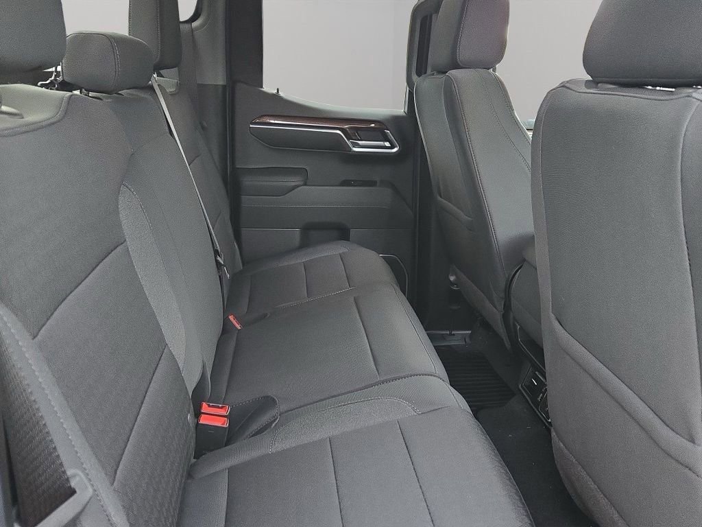 New 2026 Chevrolet Silverado 1500 LT image 15