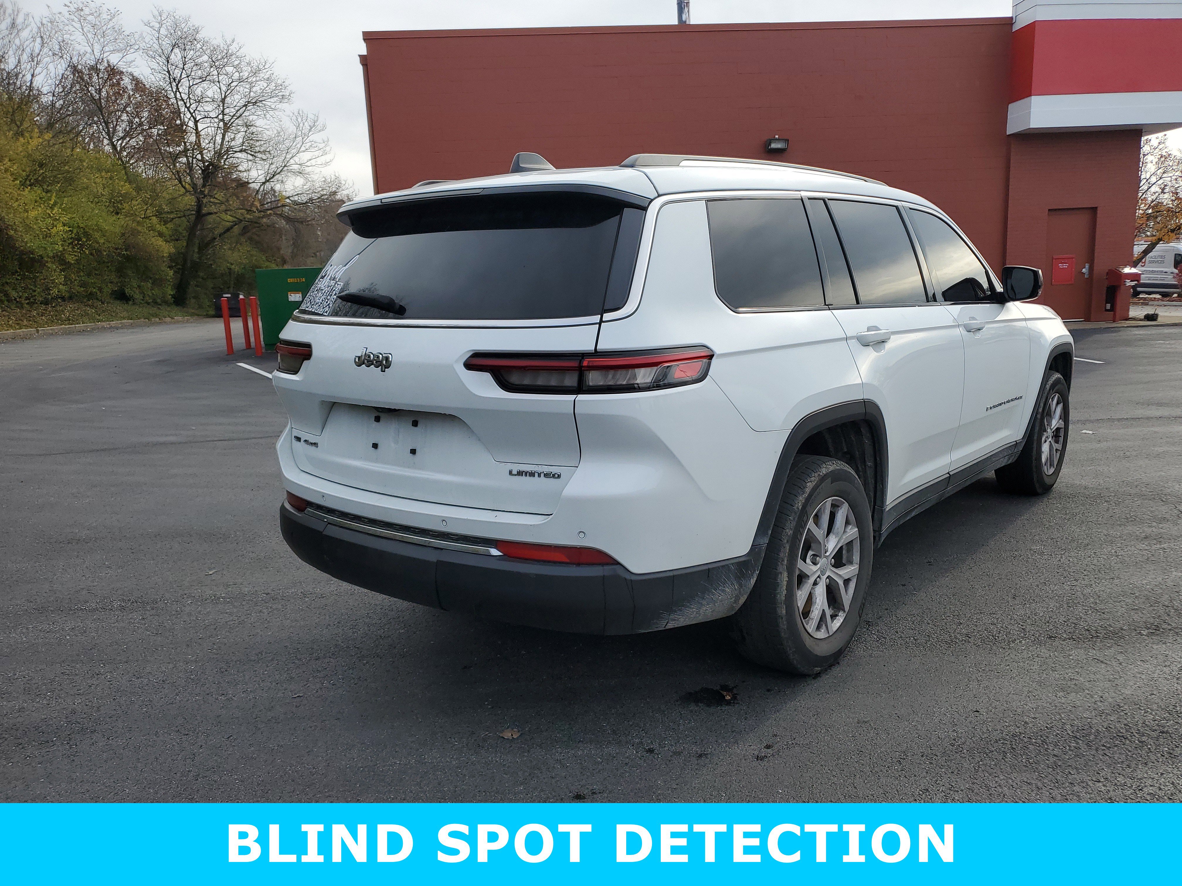 Used 2022 Jeep Grand Cherokee L Limited image 4