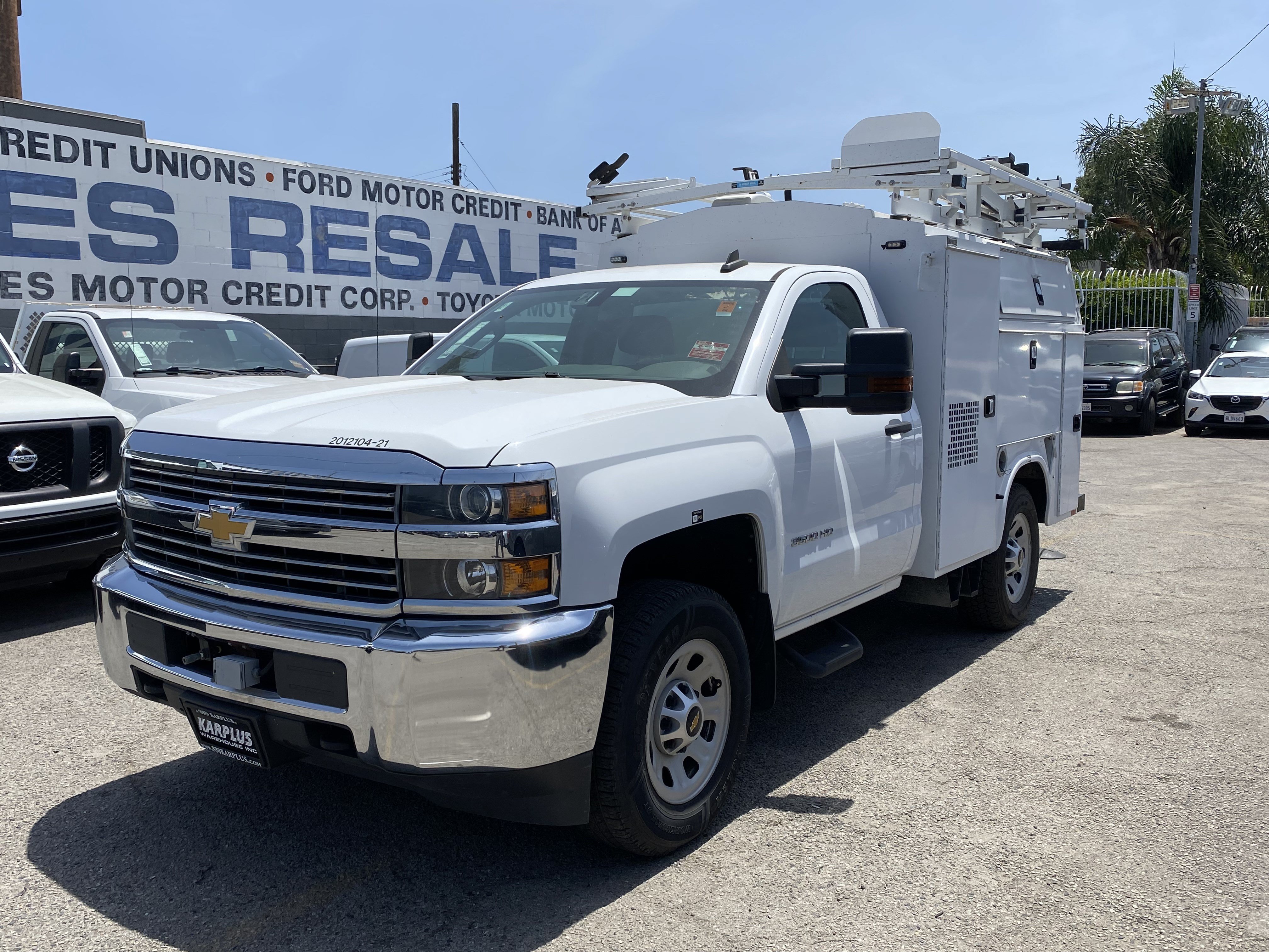 Used 2018 Chevrolet Silverado 3500 W/T w/ WT Convenience Package RWD image 2