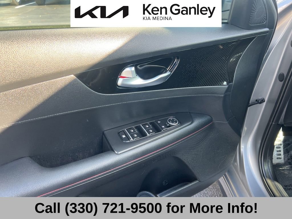 Certified 2023 Kia Forte GT image 27