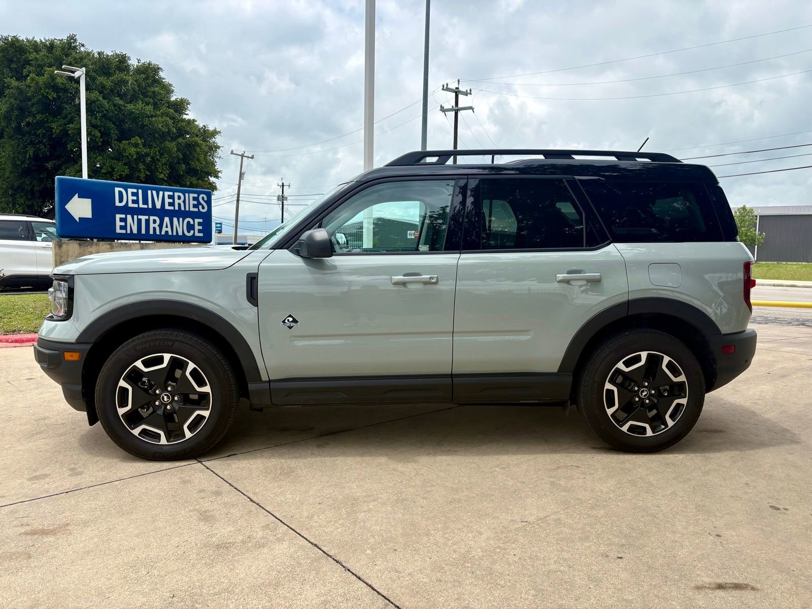 Used 2024 Ford Bronco Sport Outer Banks AWD/4WD image 6