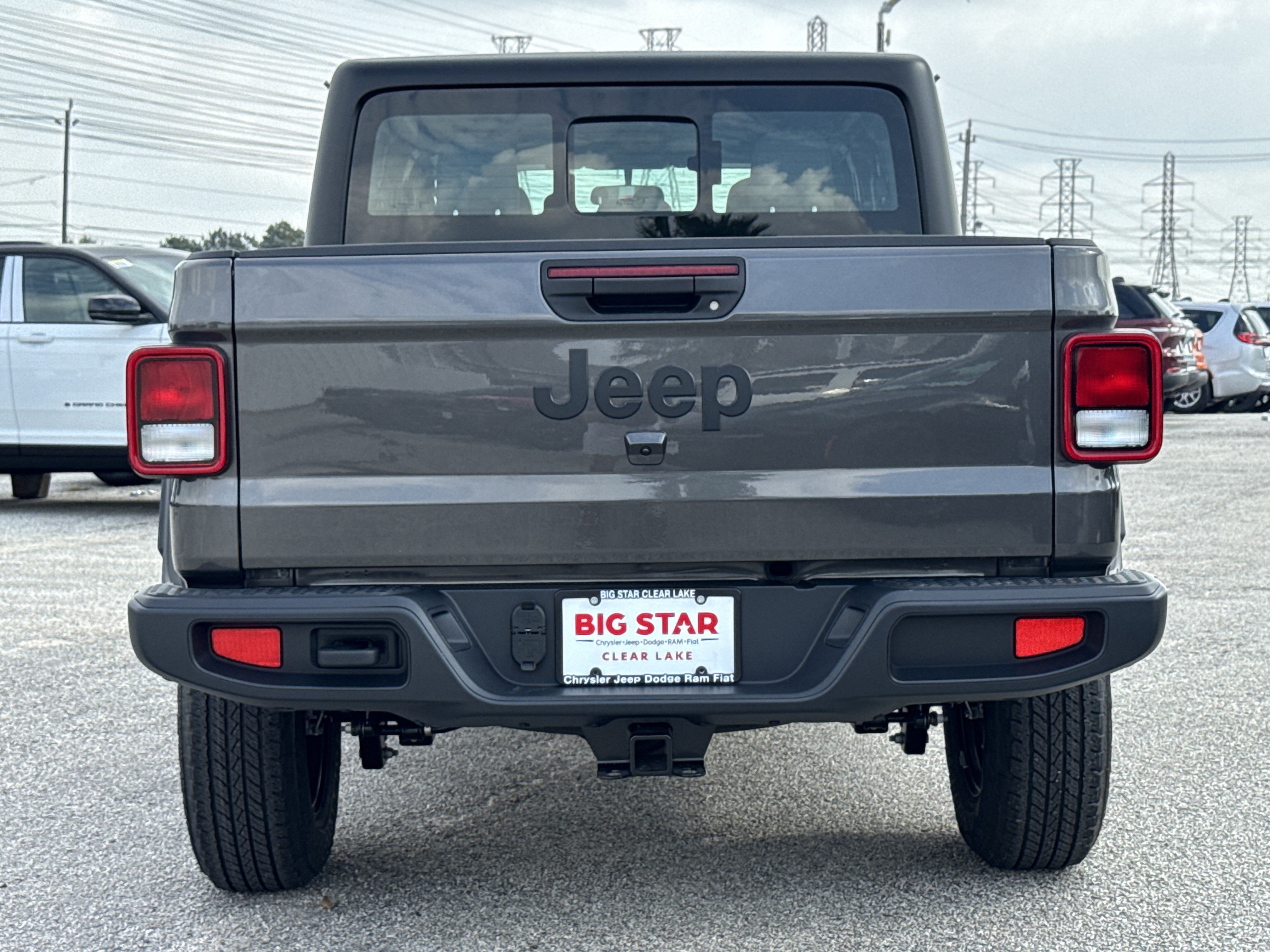 New 2026 Jeep Gladiator Sport AWD/4WD image 10
