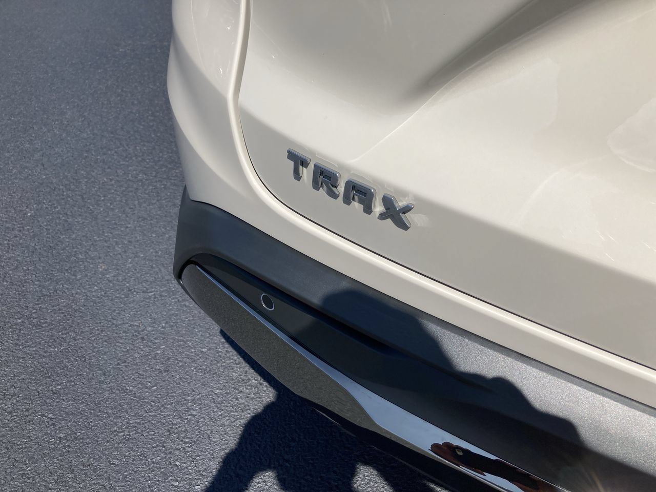 New 2026 Chevrolet Trax ACTIV w/ Sunroof Package FWD image 10