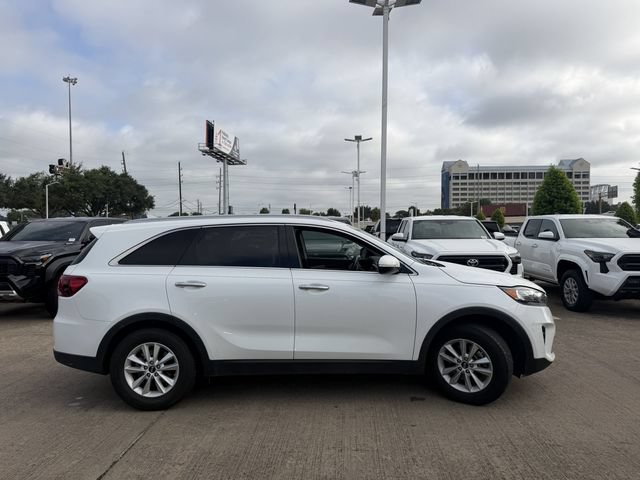 Used 2019 Kia Sorento FWD w/ LX Convenience Package image 5