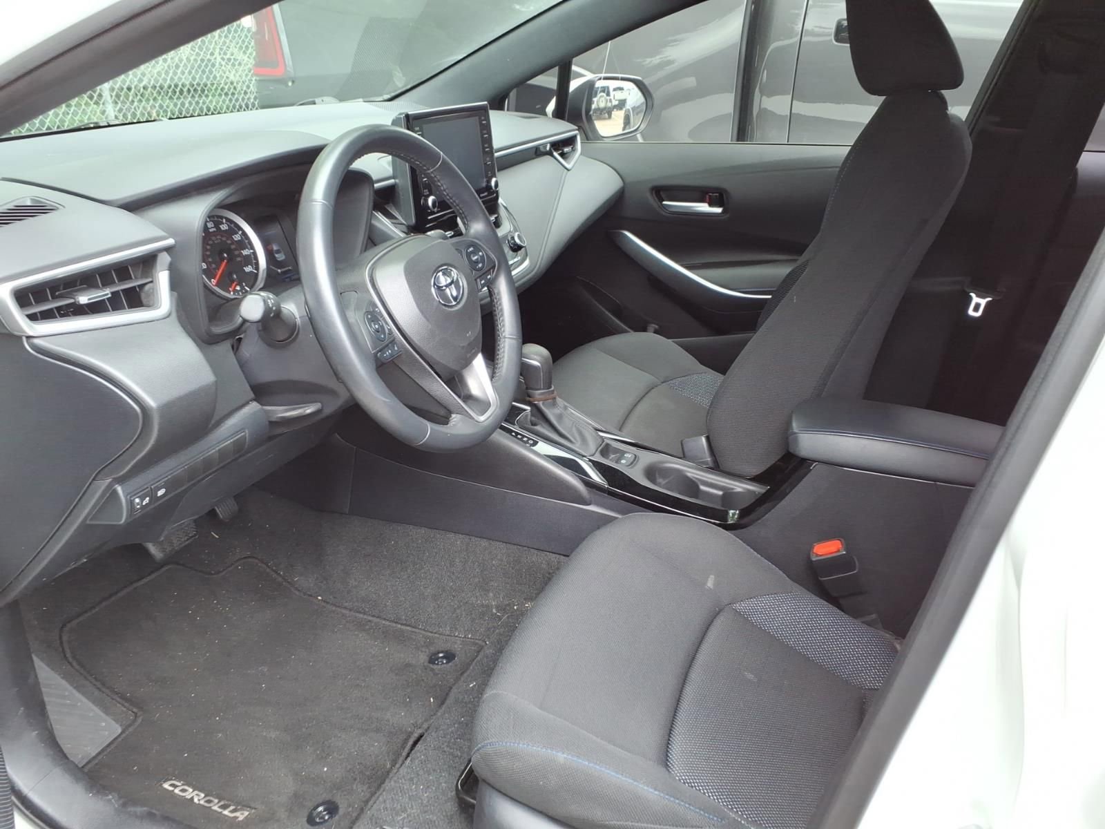 Used 2022 Toyota Corolla SE FWD image 6