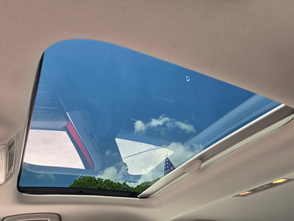 Certified 2023 Volkswagen Jetta SEL FWD image 20