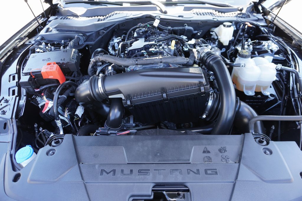 Certified 2025 Ford Mustang Coupe image 22