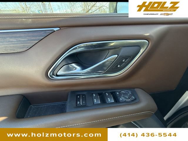 Certified 2023 Chevrolet Suburban High Country w/ Premium Package image 23