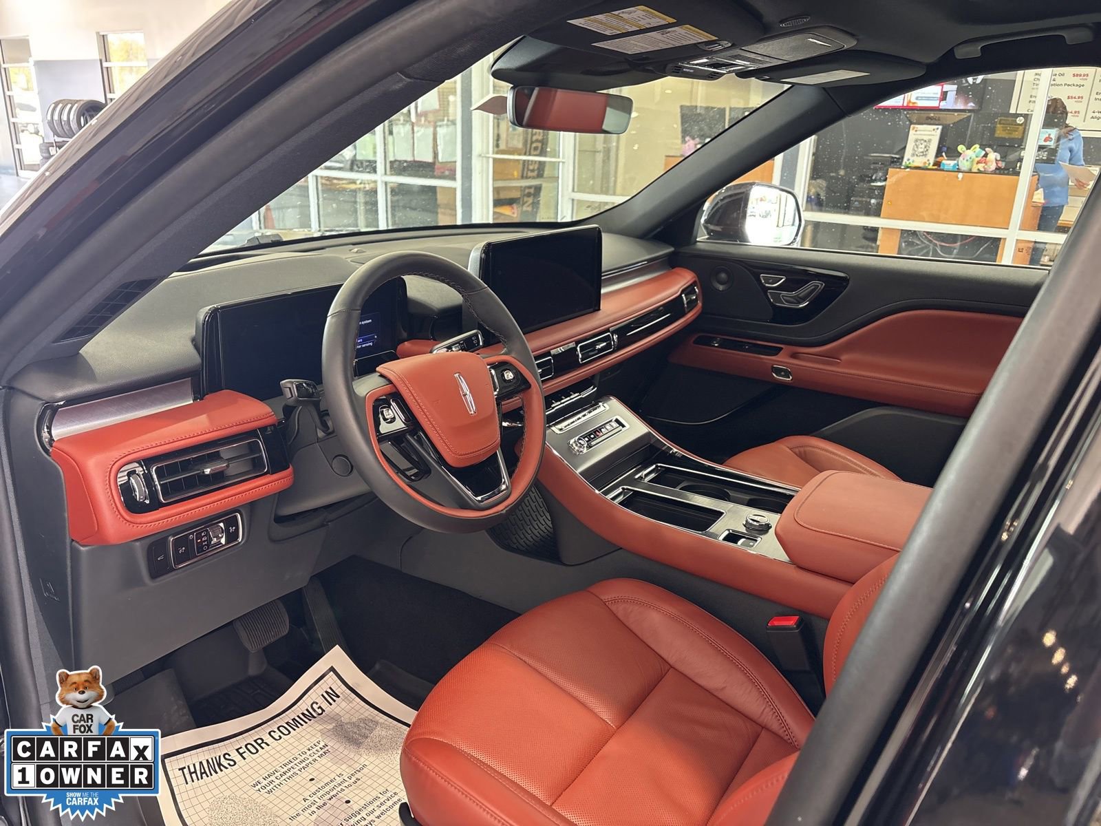 Used 2025 Lincoln Aviator Reserve w/ Illumination Package AWD/4WD image 5