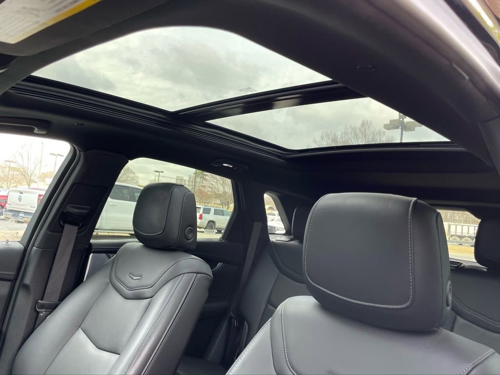 Used 2025 Cadillac XT5 Premium Luxury image 26