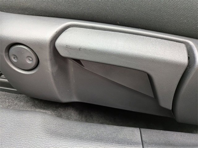 New 2025 Mitsubishi Outlander ES image 22