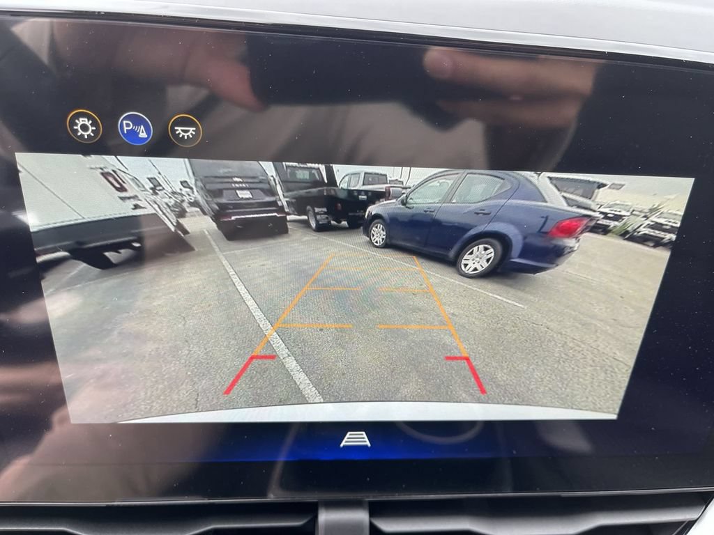 New 2026 Chevrolet Equinox LT w/ LPO, Floor Liner Package FWD image 17