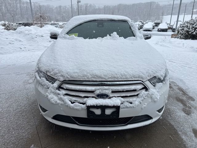 Used 2019 Ford Taurus Limited image 2