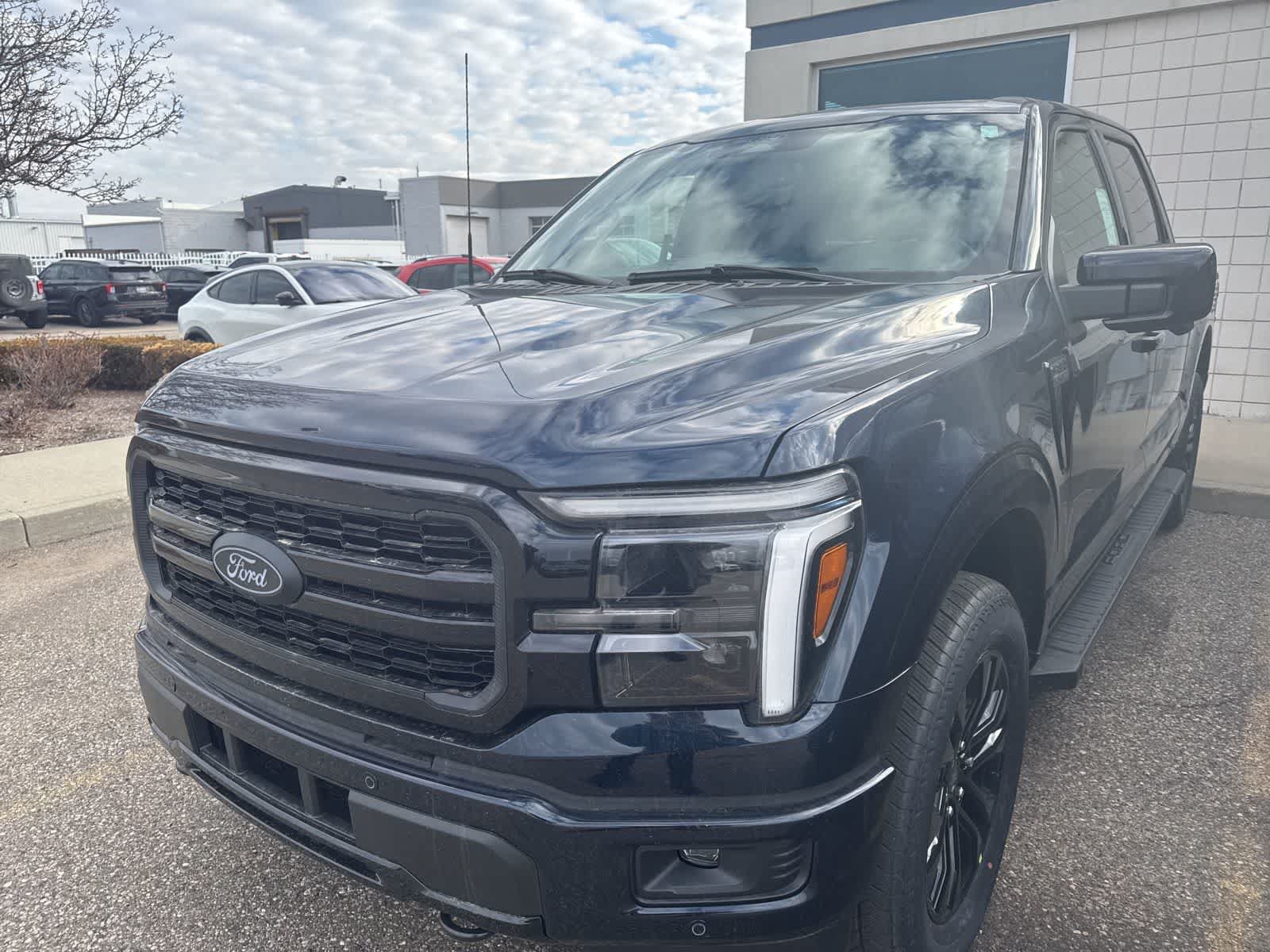 New 2026 Ford F150 Lariat w/ Equipment Group 502A High