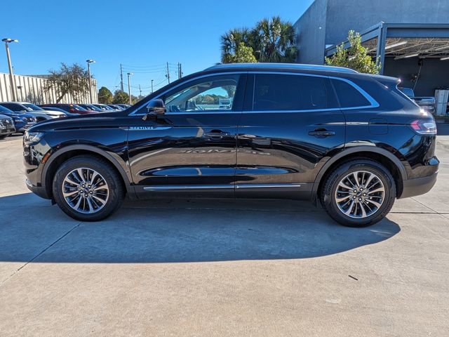 Used 2022 Lincoln Nautilus FWD w/ Premium Package image 9