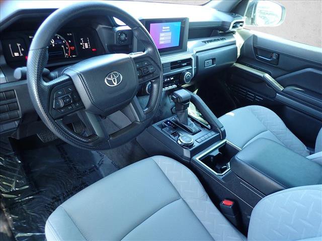 Certified 2025 Toyota Tacoma SR5 AWD/4WD image 9