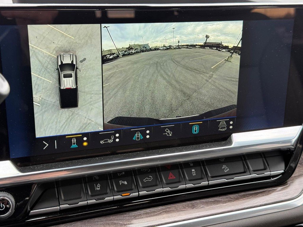 Used 2026 Chevrolet Silverado 2500 LTZ w/ LTZ Plus Package image 18