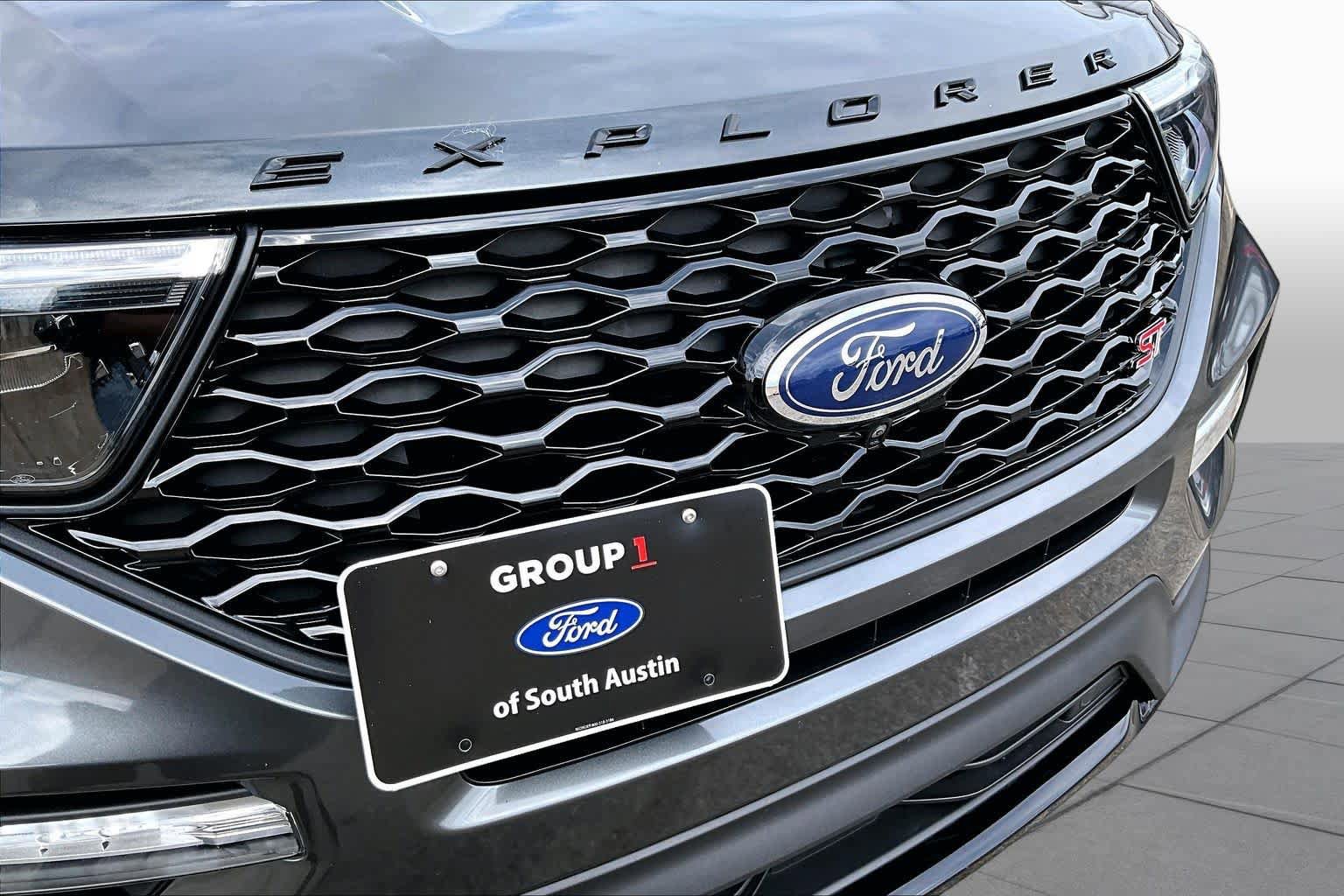 Used 2020 Ford Explorer ST w/ ST Street Pack AWD/4WD image 30