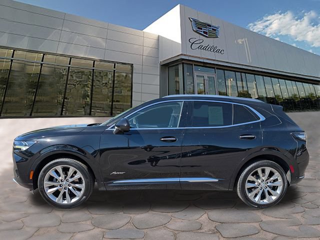 Used 2022 Buick Envision Avenir w/ Safety Package FWD image 2