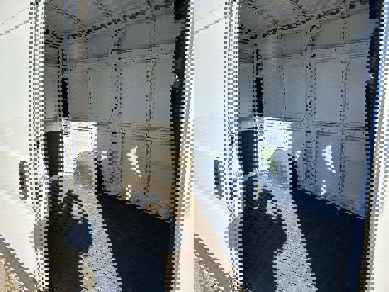 Used 2023 RAM ProMaster 2500 image 11