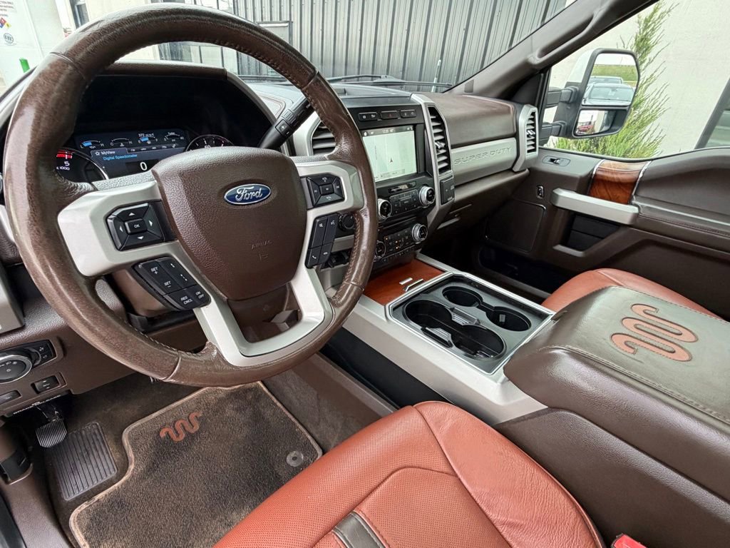Used 2018 Ford F350 King Ranch w/ King Ranch Ultimate Package AWD/4WD image 7