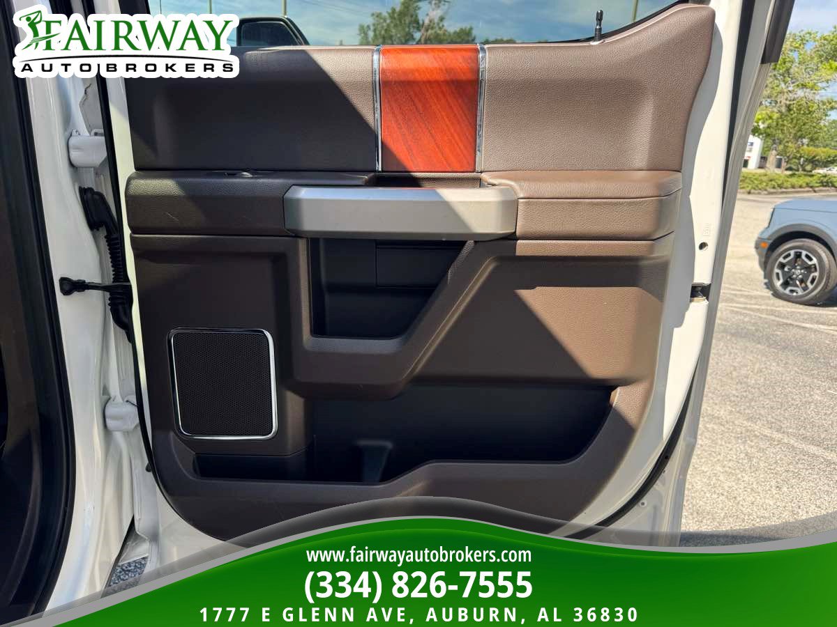 Used 2020 Ford F250 King Ranch w/ Chrome Package AWD/4WD image 31
